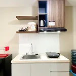 Cozy Stay Studio Apartment At Gateway Park Lrt City Bekasi By Travelio